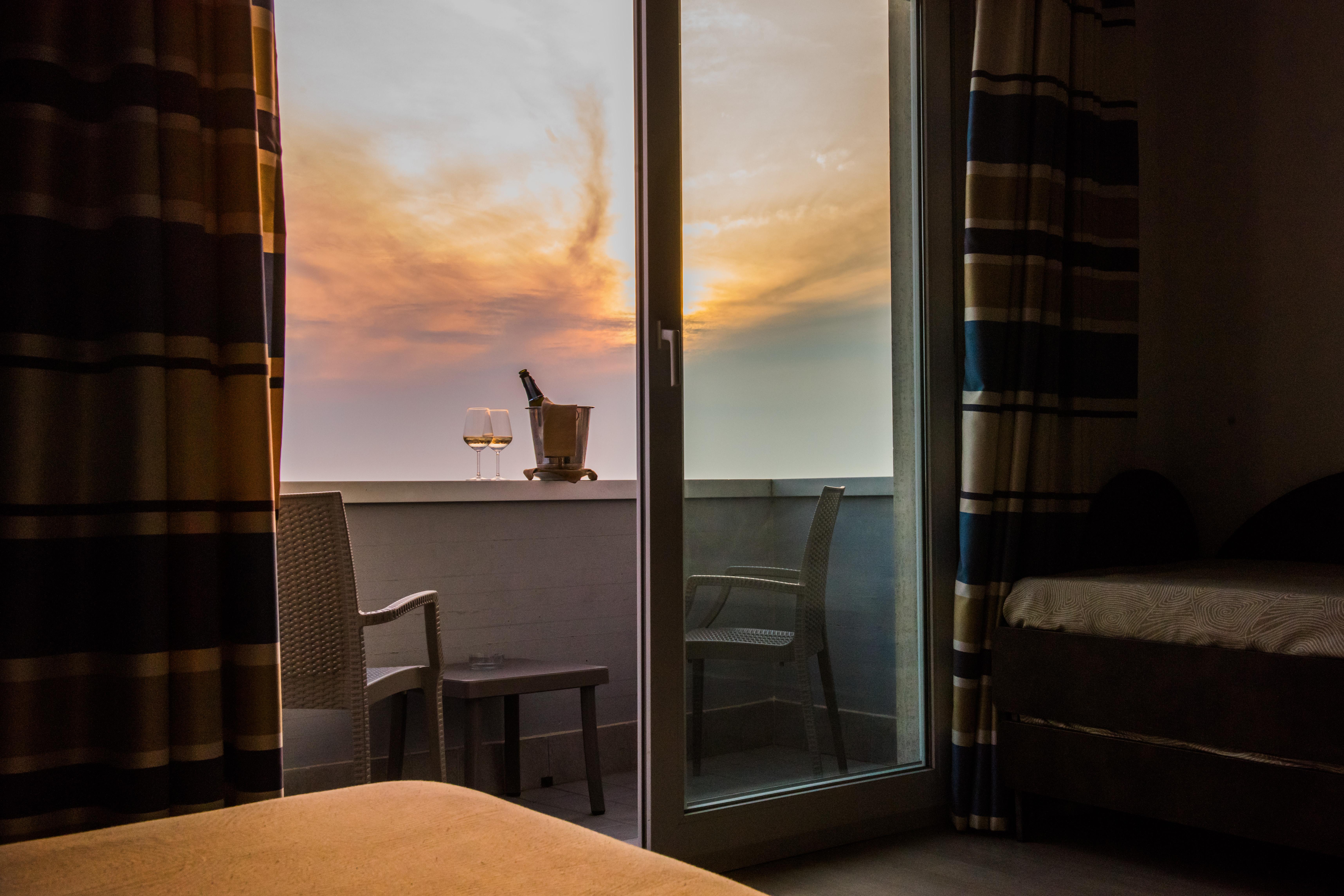 Hotel Giulia リド・ディ・カマイオーレ エクステリア 写真